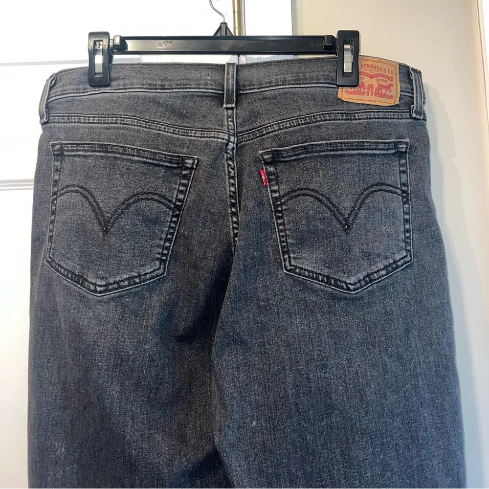Women’s Levi’s boyfriend jeans size 32 - Picture 4 of 7